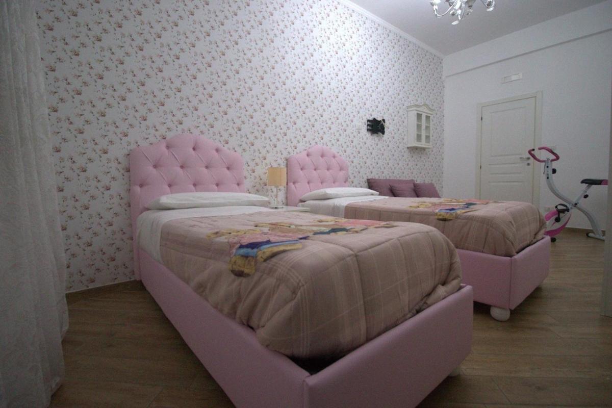 La Casa Di Giorgia E Gaia Apartment Naples